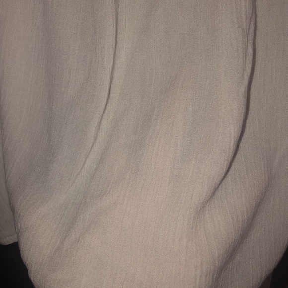 Embroidered White Cropped Top - small size - Picture 8 of 9